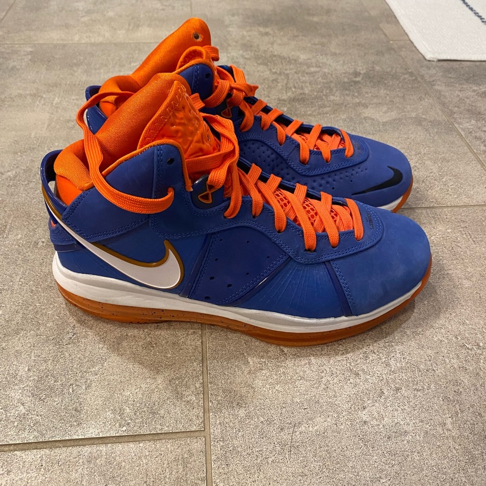 Lebron 8 HWC - Nike high tops - Blue/Orange - Cool Lion Emblem - Worn Once